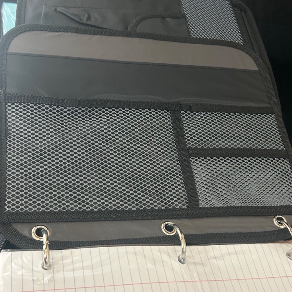 Case It Zipper Binder. NWOT - Picture 13 of 16